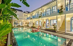 Santorin Hoian Villa